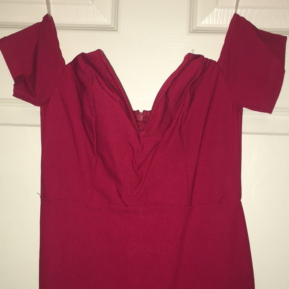 Auditions Off Shoulder High/Low Ruffle Dress - Picture 3 of 7